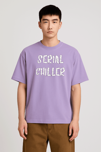 Casual cotton t-shirt with Serial Chiller text front print